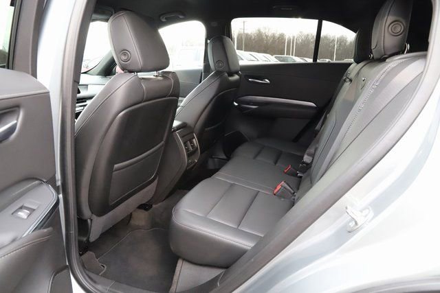 Used 2025 Cadillac XT4 Premium Luxury image 19
