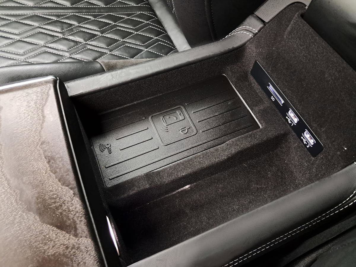 Used 2020 Audi S6 Premium Plus w/ S Sport Package image 42