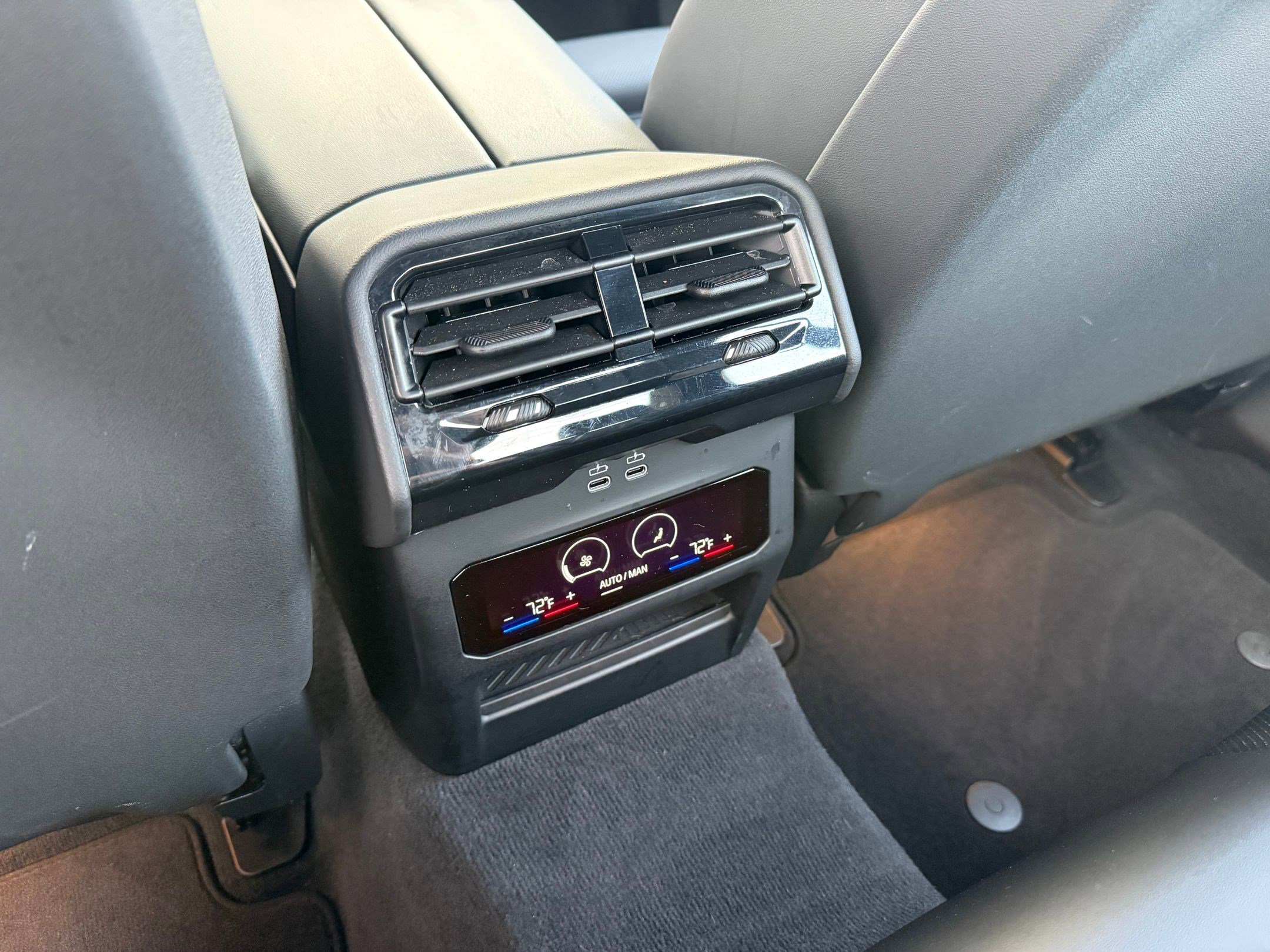 Certified 2026 BMW 540i xDrive image 25