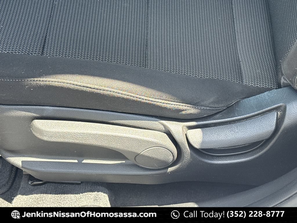 Used 2018 Kia Forte LX FWD image 32
