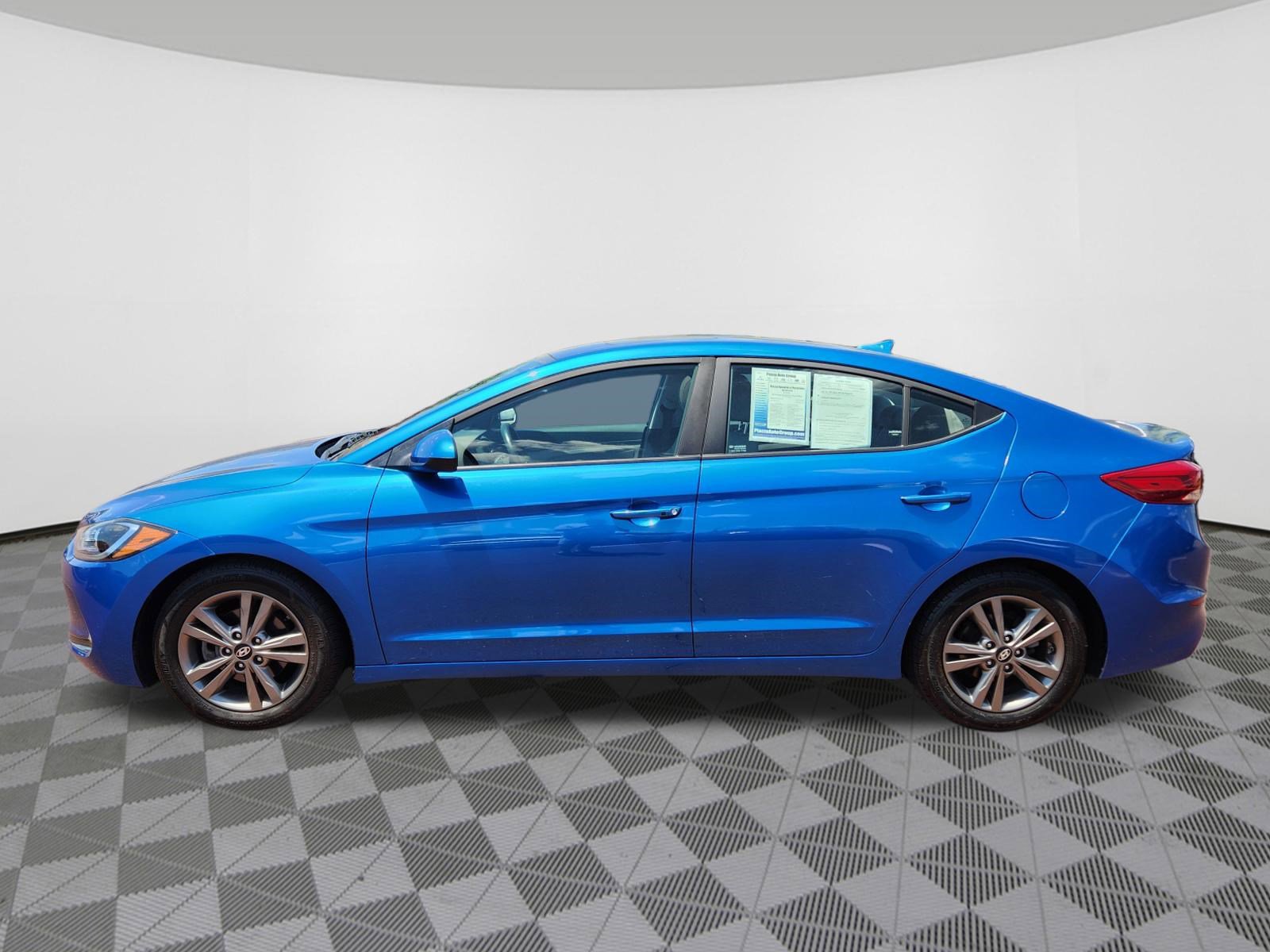 Used 2018 Hyundai Elantra Value Edition FWD image 5