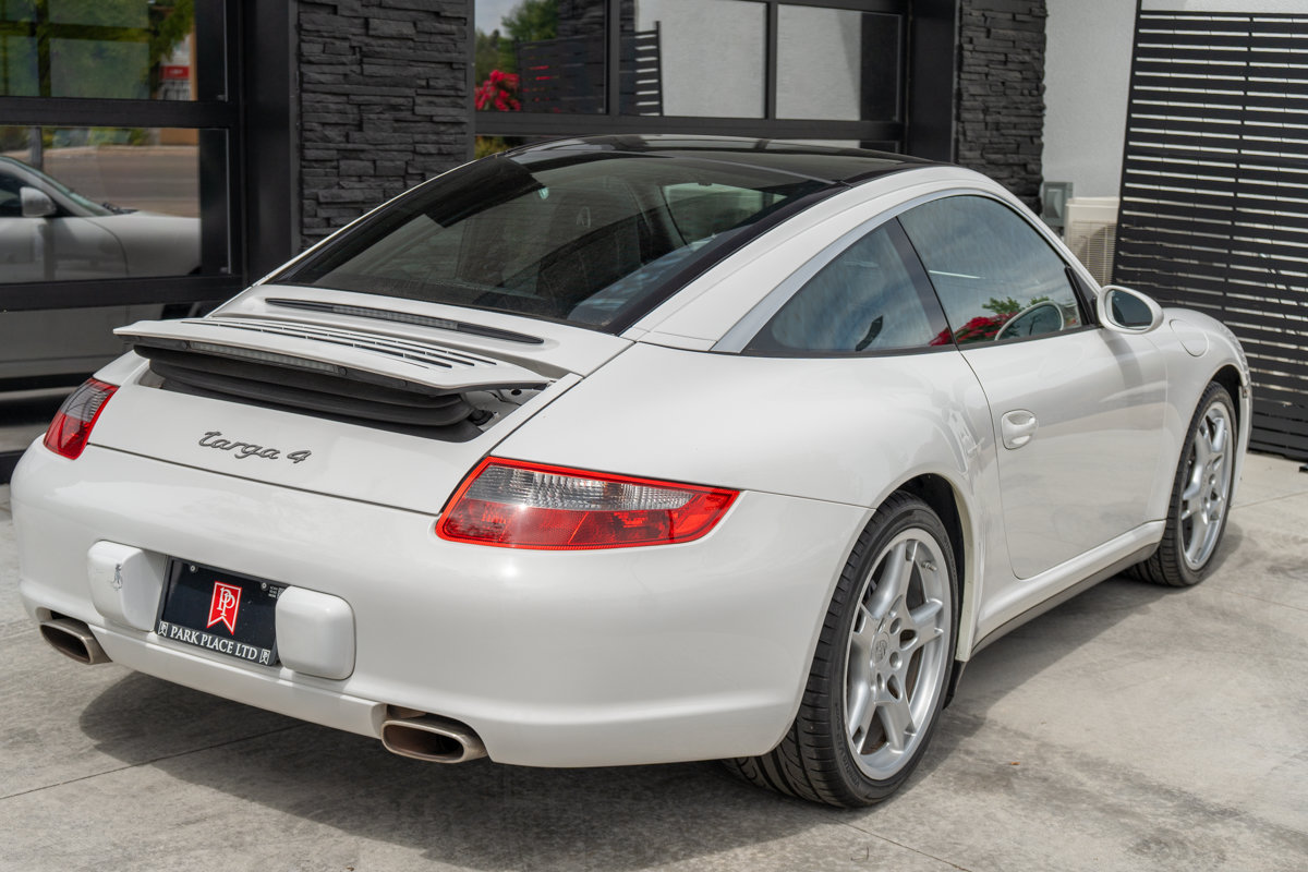 Used 2008 Porsche 911 Targa 4 AWD/4WD image 11