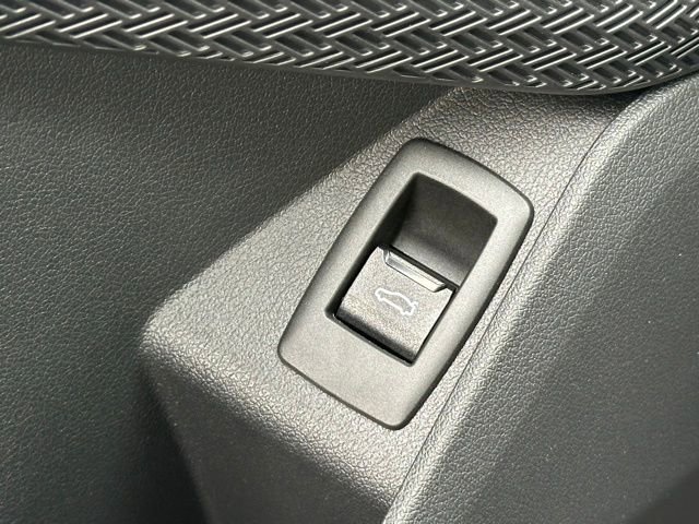 Certified 2025 BMW X2 xDrive28i image 26