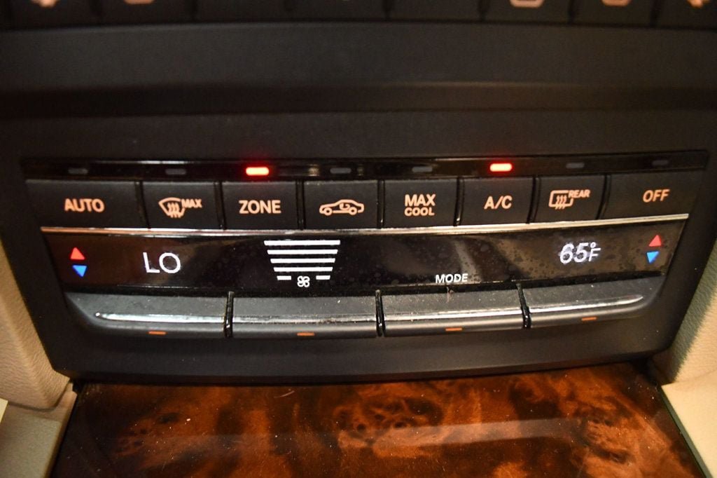 Used 2011 Mercedes-Benz E 550 Cabriolet image 63