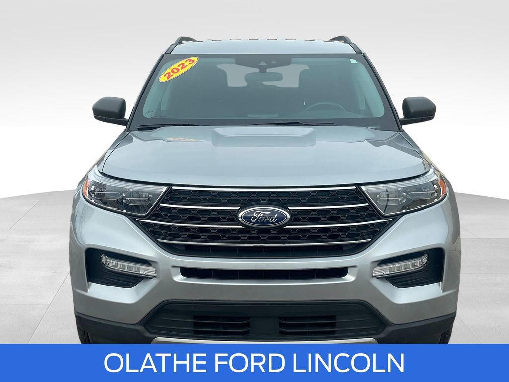 Used 2023 Ford Explorer XLT w/ Equipment Group 202A image 11