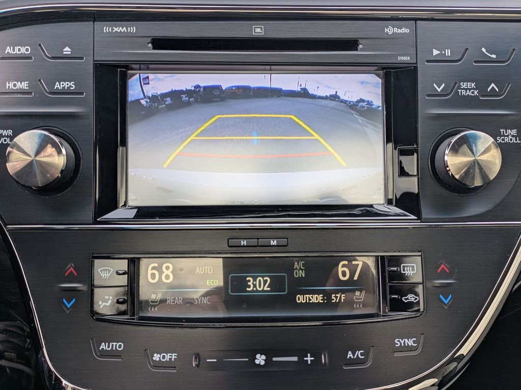 Used 2015 Toyota Avalon XLE Touring image 23