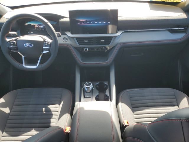 New 2026 Ford Explorer ST-Line w/ ST-Line Street Pack image 8
