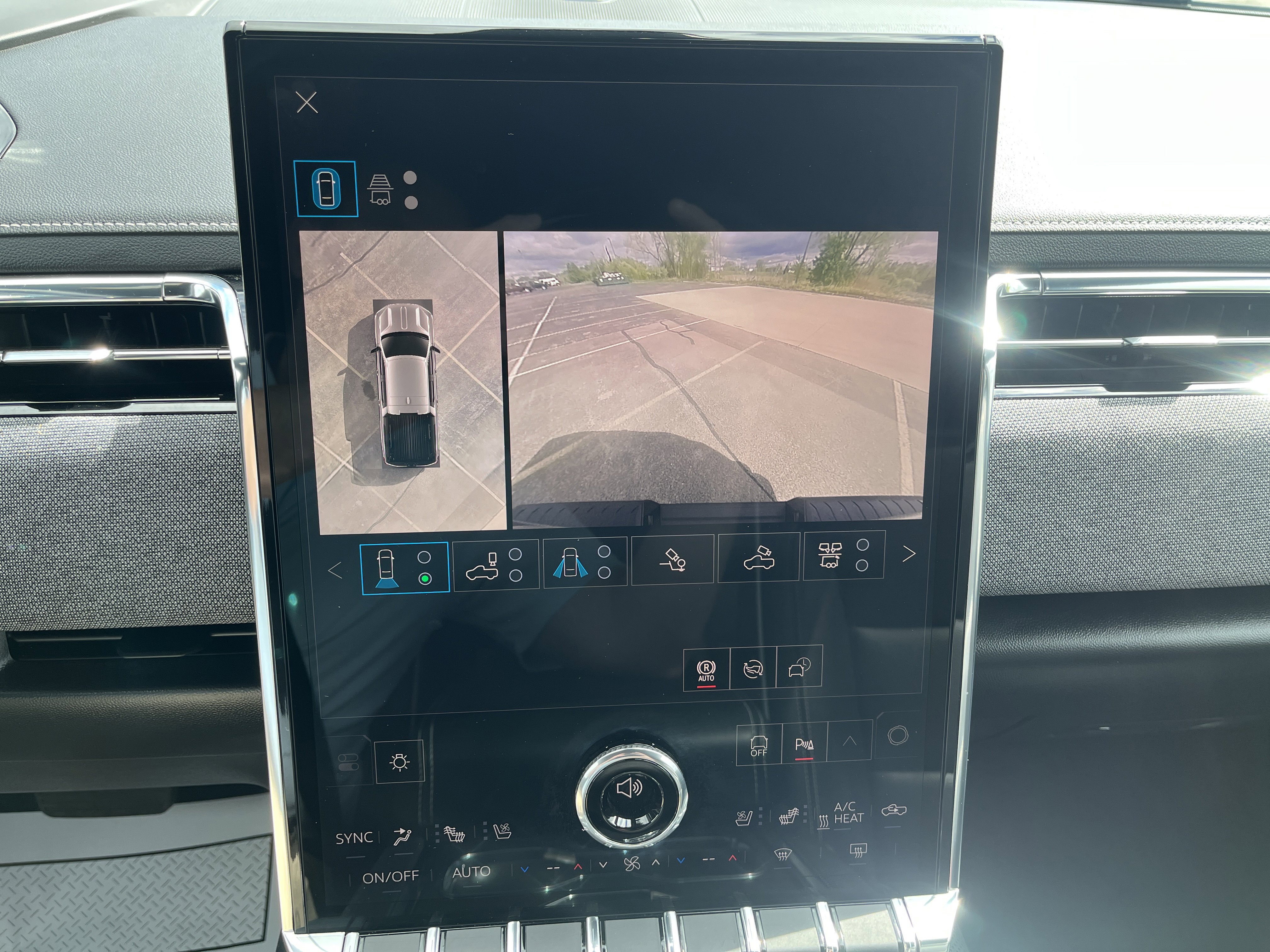 Used 2026 GMC Sierra EV Elevation w/ Premium Package AWD/4WD image 29