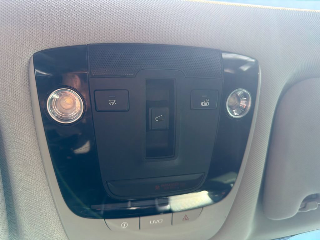 Used 2021 Kia Sorento EX FWD image 35