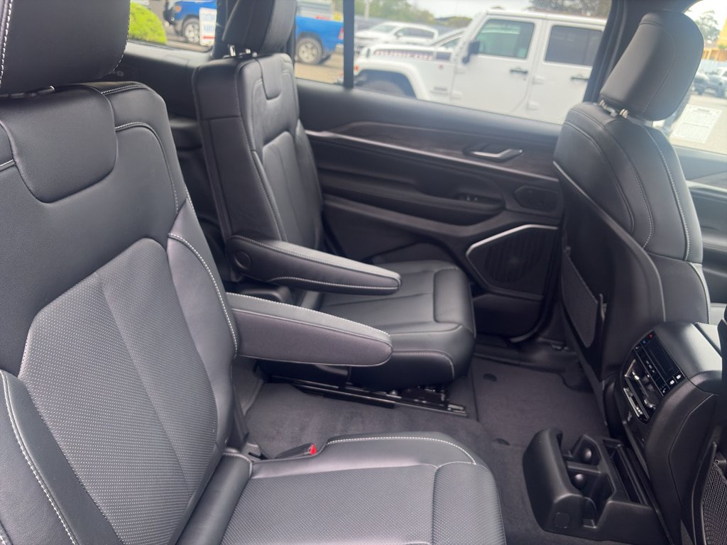 New 2026 Jeep Grand Cherokee L Limited AWD/4WD image 28