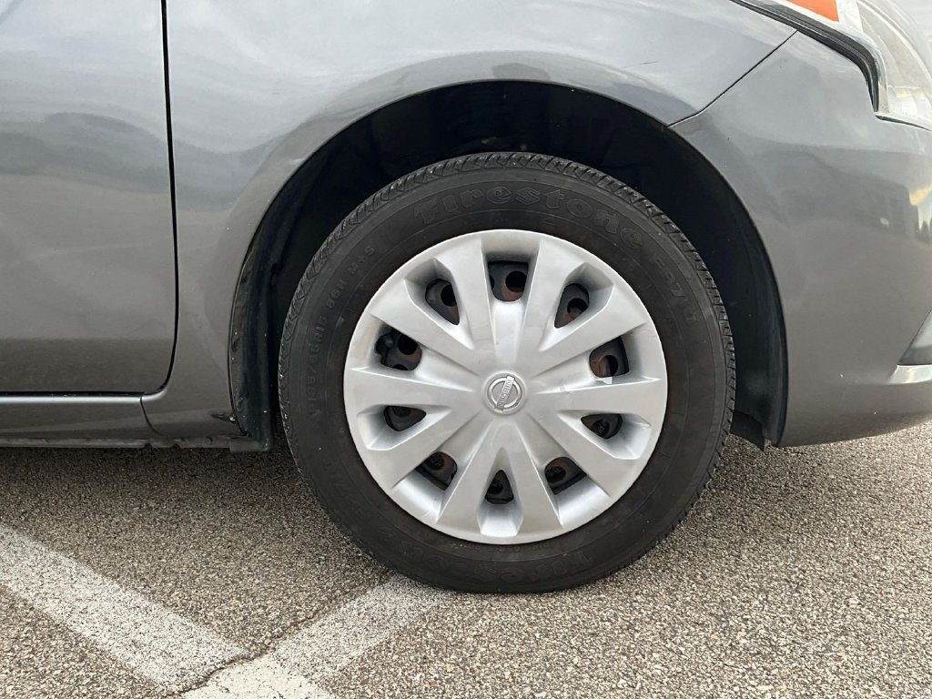 Used 2019 Nissan Versa S Plus FWD image 20