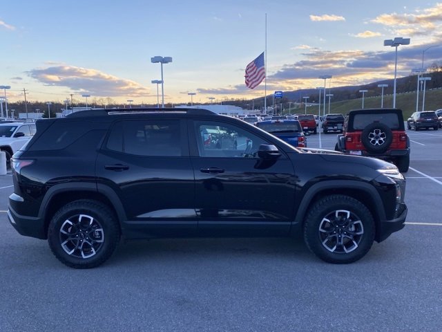 Used 2025 Chevrolet Equinox ACTIV w/ Safety and Technology Package image 6
