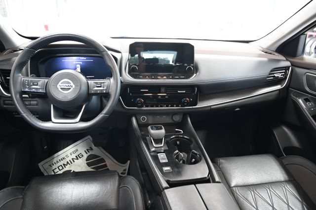 Used 2021 Nissan Rogue Platinum FWD image 13