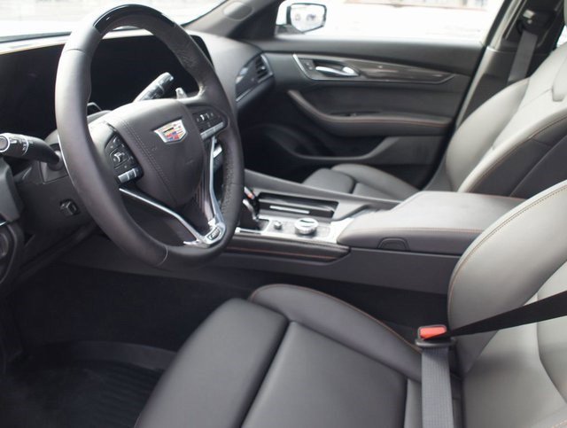 Used 2025 Cadillac CT5 V image 12