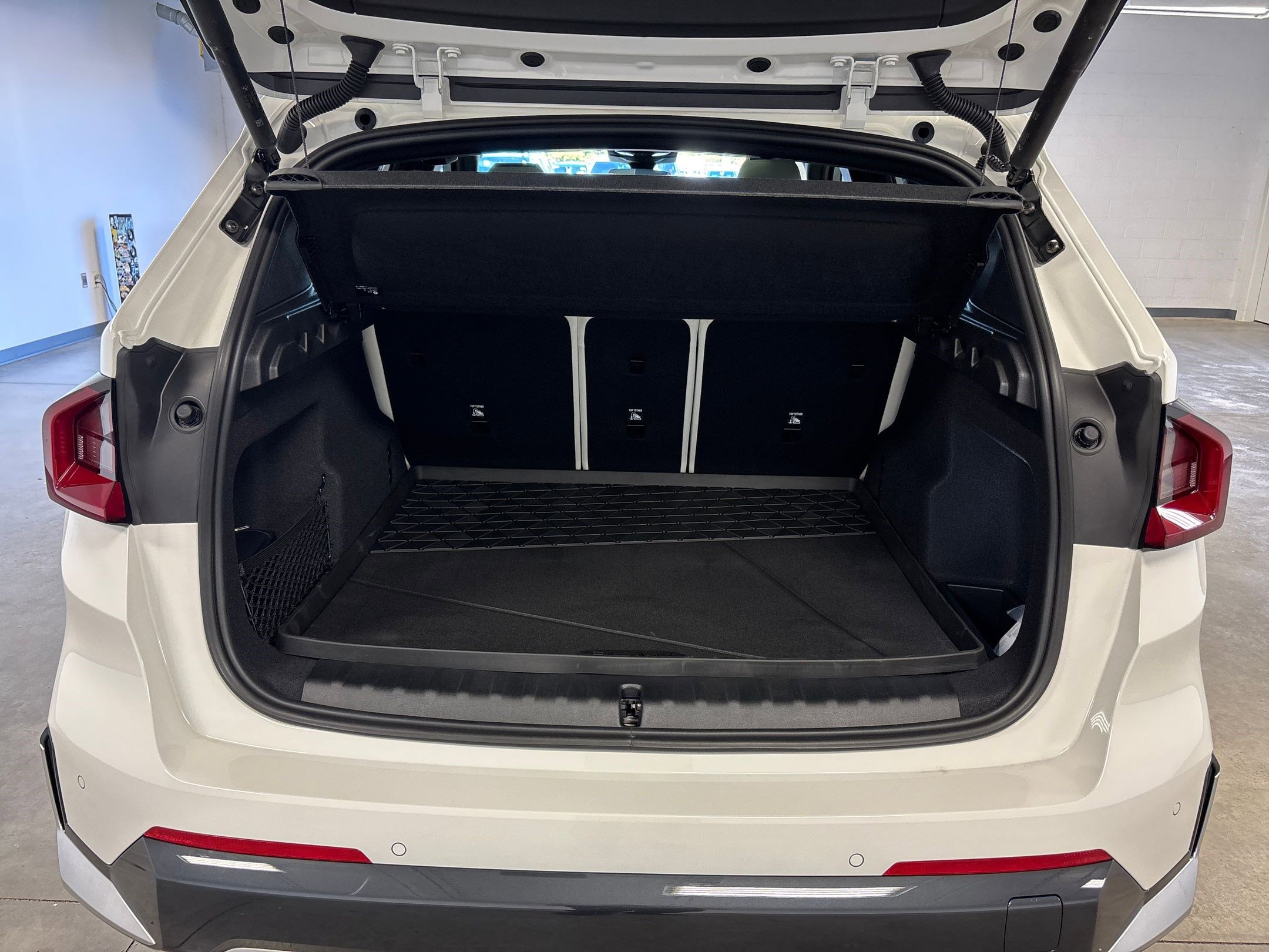 New 2026 BMW X1 xDrive28i w/ Convenience Package image 24