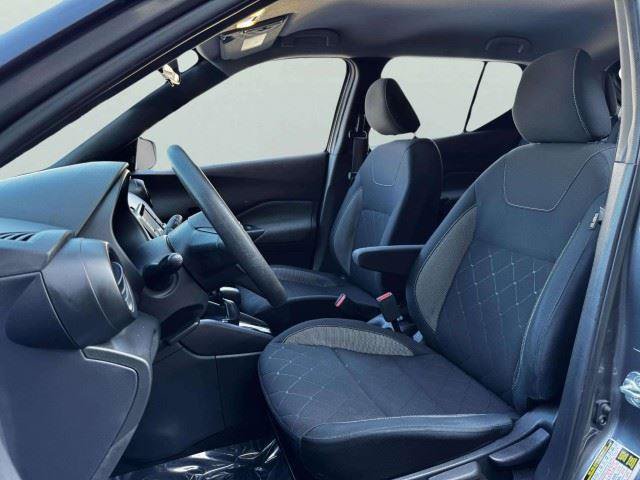Used 2020 Nissan Kicks S FWD image 17