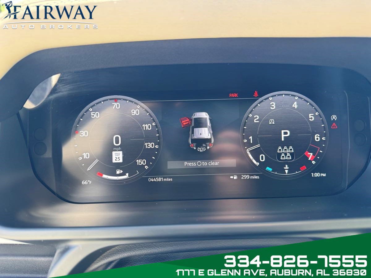 Used 2023 Land Rover Defender 110 SE image 21