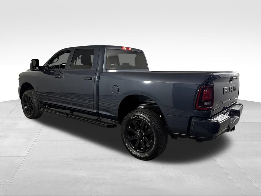 Used 2025 RAM 2500 Big Horn AWD/4WD image 9