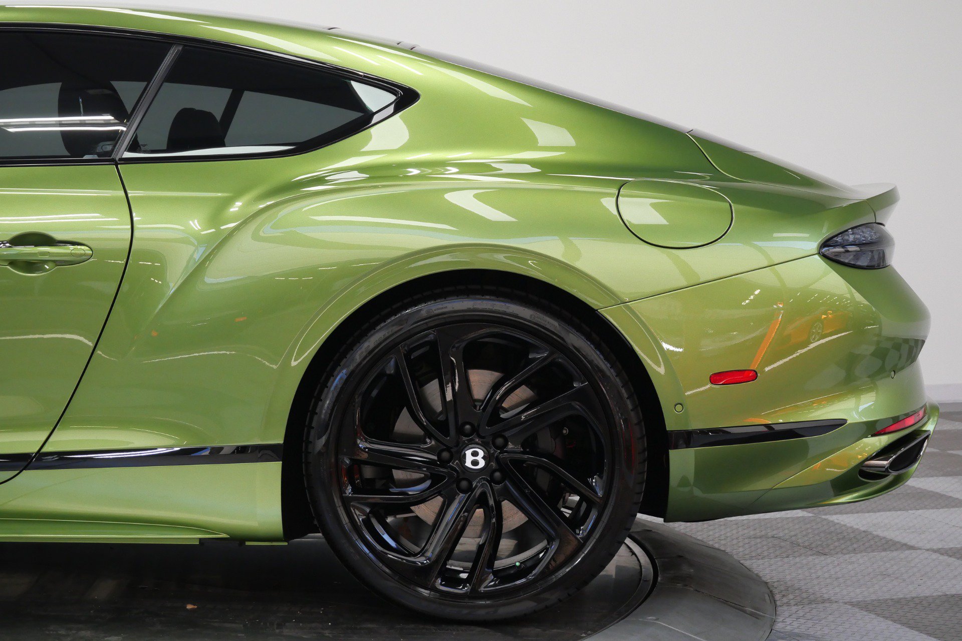 Used 2025 Bentley Continental GT Speed AWD/4WD image 48