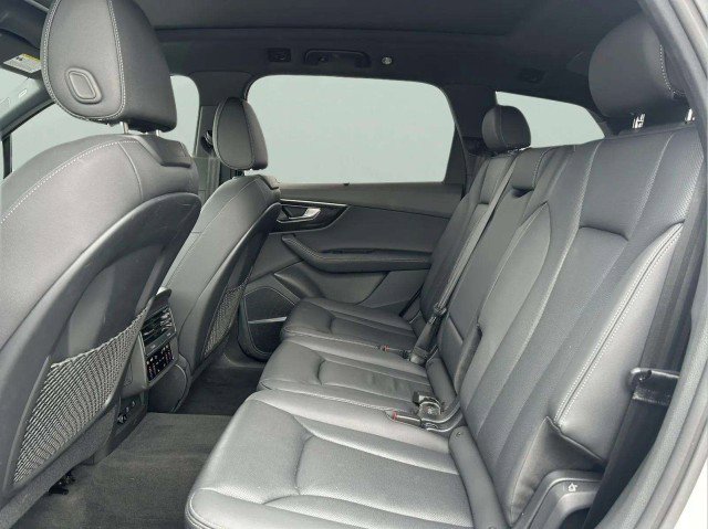 Certified 2025 Audi Q7 Premium Plus w/ Premium Plus Package image 24
