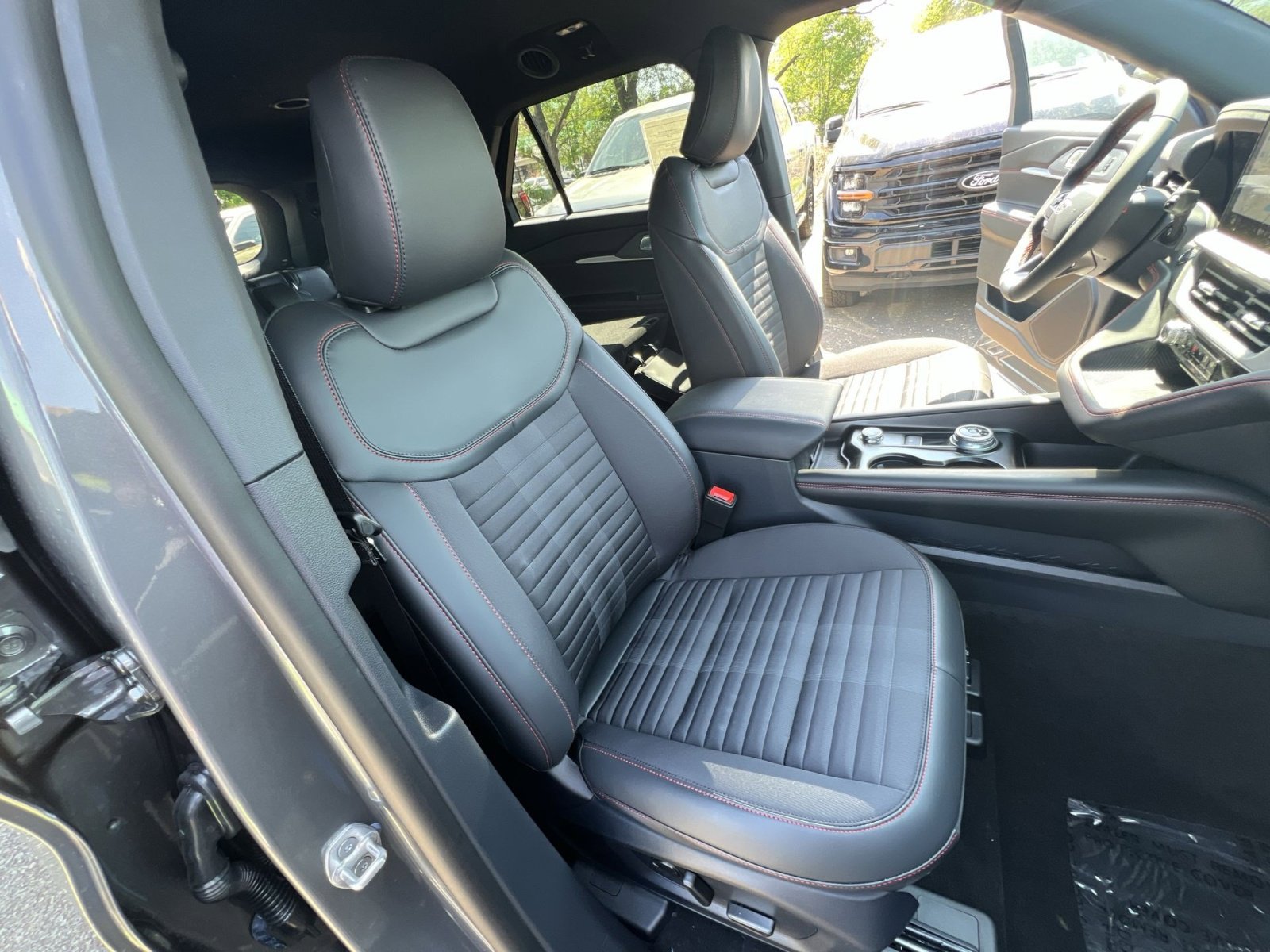 New 2026 Ford Explorer ST-Line image 35