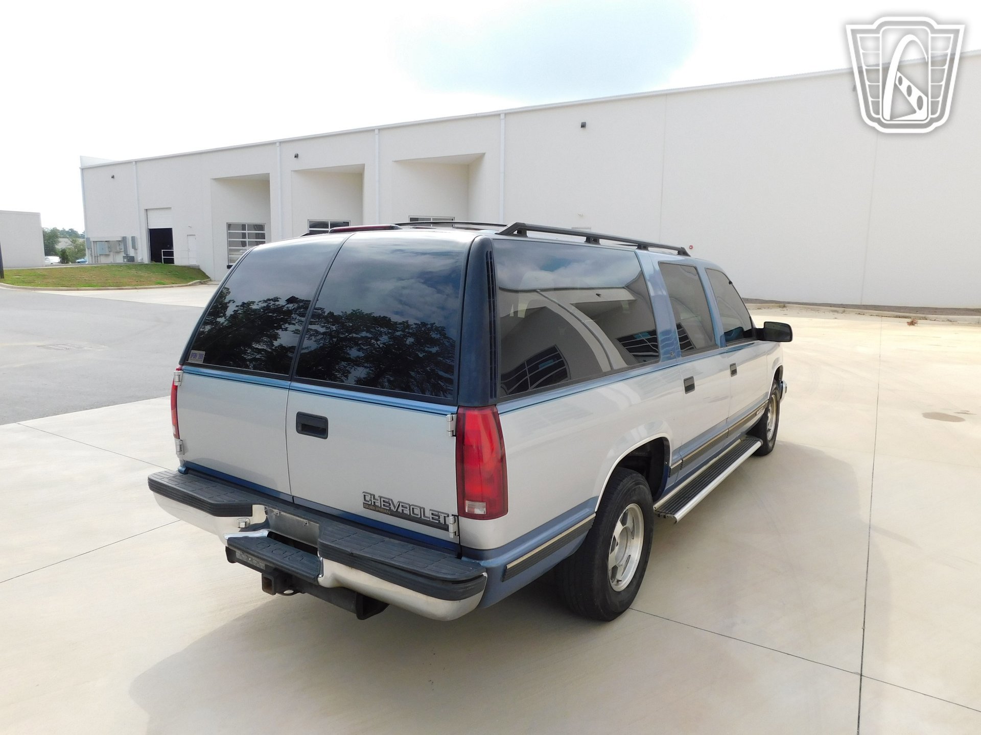 Used 1995 Chevrolet Suburban image 26