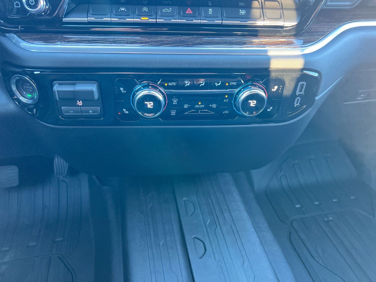 New 2026 GMC Sierra 1500 Elevation w/ Elevation Select Package image 19