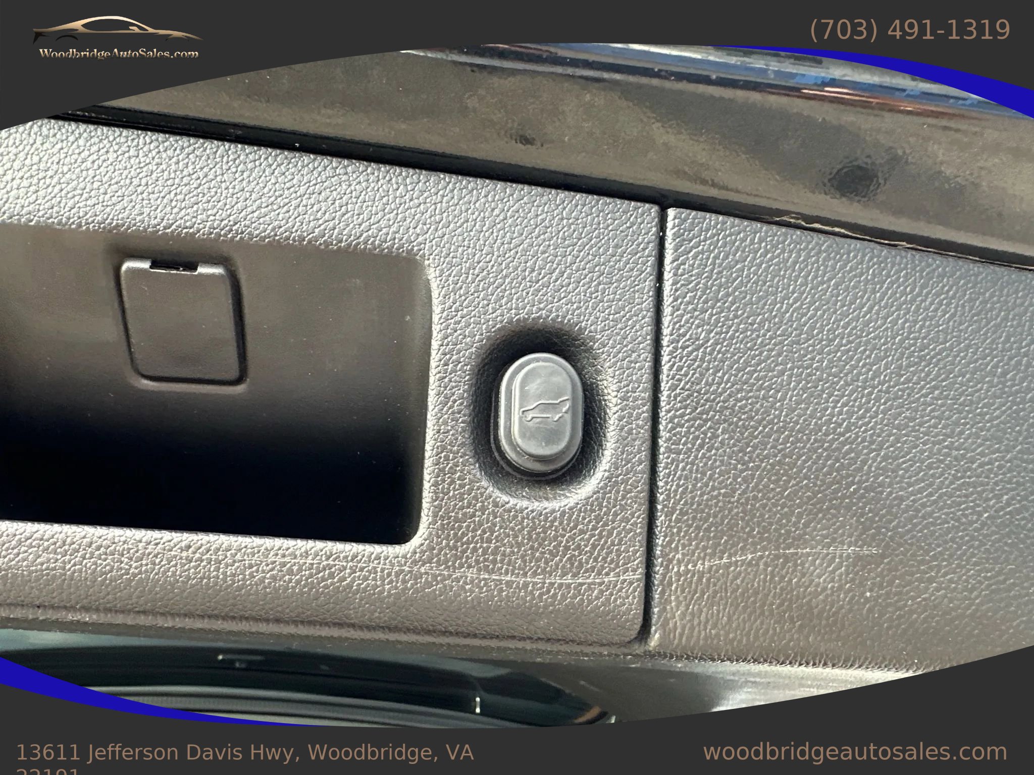 Used 2019 Chevrolet Tahoe LT image 38