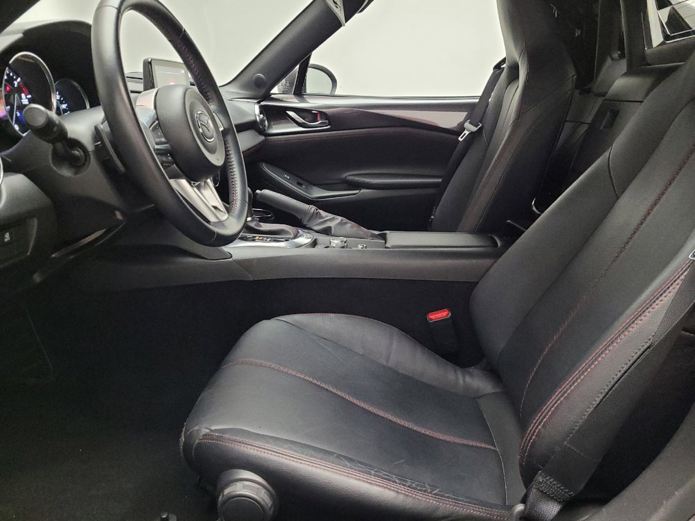 Used 2019 MAZDA MX-5 Miata RF Grand Touring RWD image 17