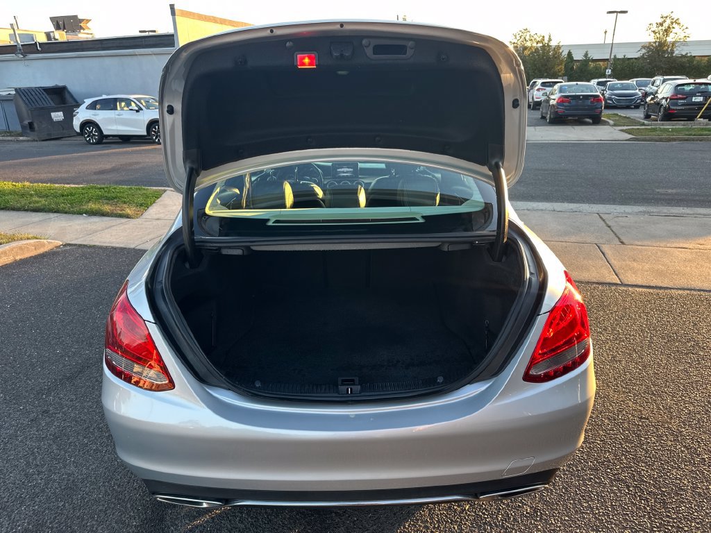 Used 2018 Mercedes-Benz C 300 4MATIC Sedan image 17