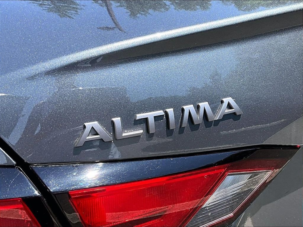 Used 2023 Nissan Altima 2.5 SV AWD/4WD image 25