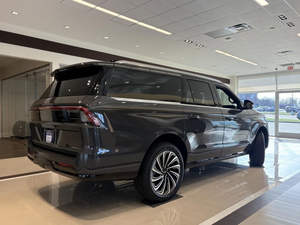 New 2026 Lincoln Navigator L Black Label image 5