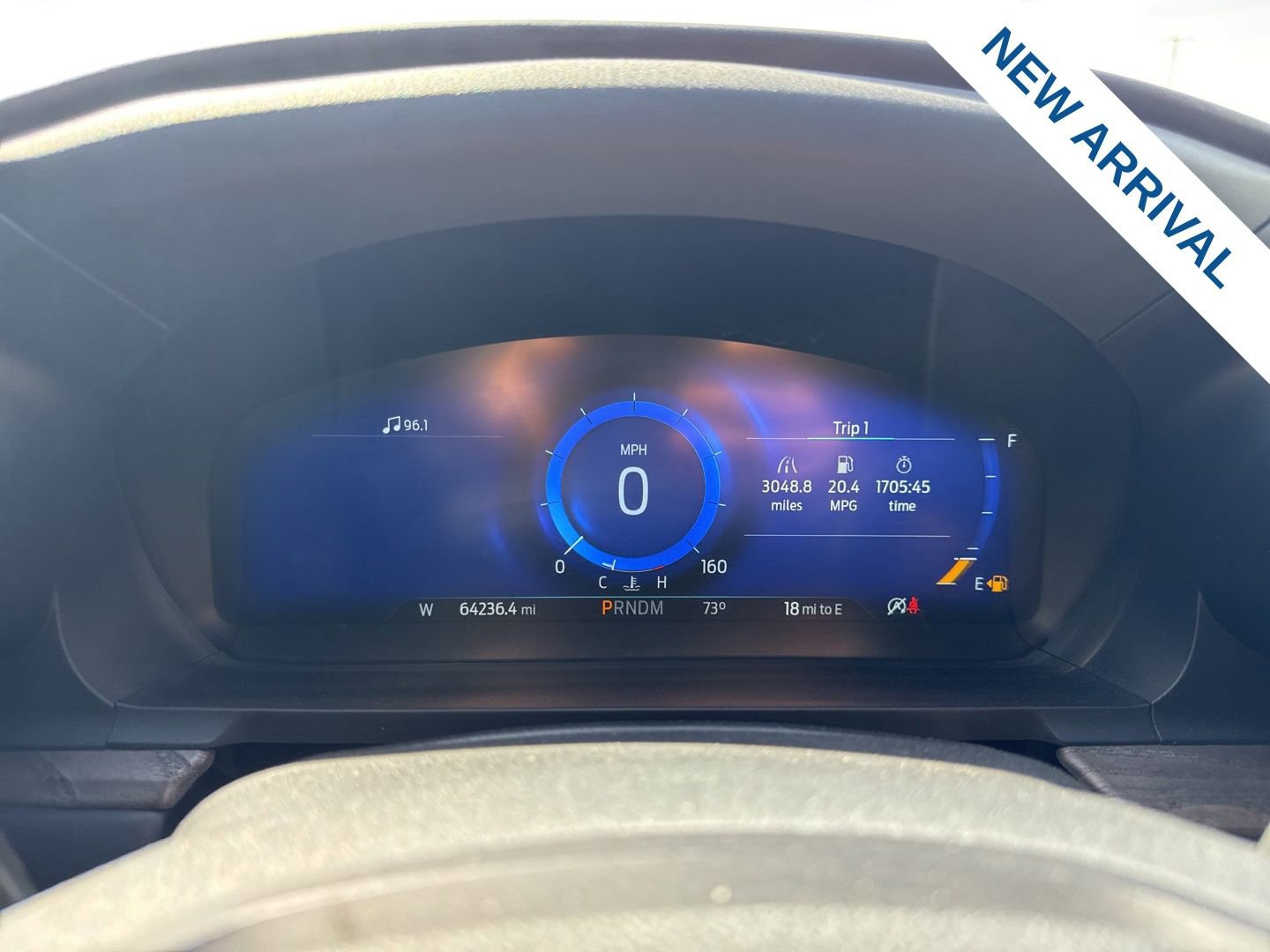 Used 2020 Ford Explorer Platinum w/ Premium Technology Package image 24