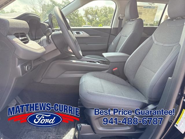 New 2026 Ford Explorer Active RWD image 9