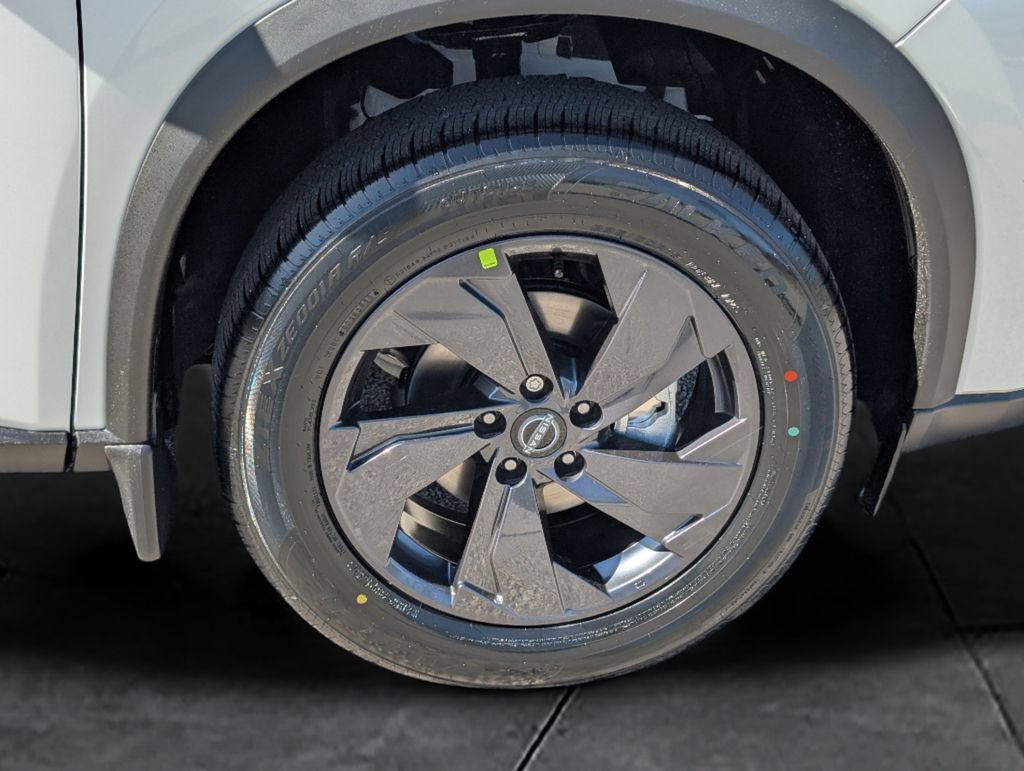 New 2026 Nissan Rogue SV FWD image 11
