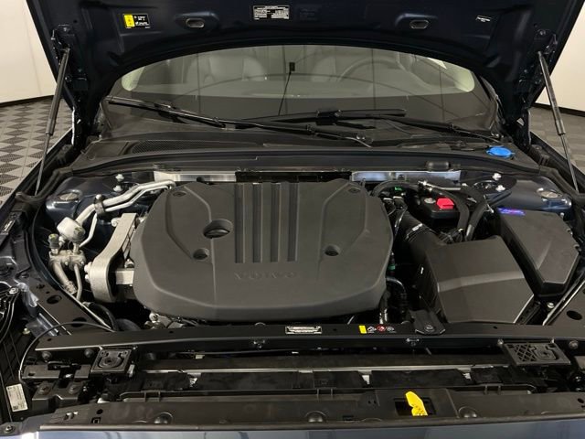 New 2026 Volvo V60 B5 Cross Country Plus w/ Protection Package Premier image 37