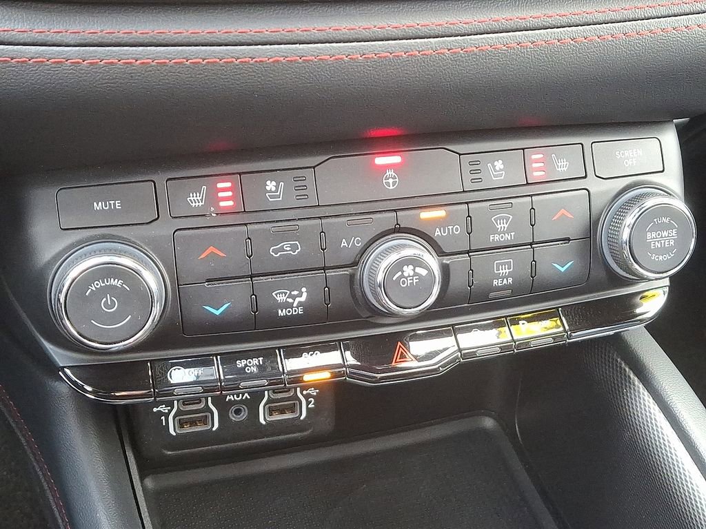 Used 2024 Dodge Durango GT image 19