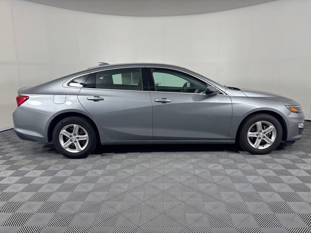 Used 2024 Chevrolet Malibu LT FWD image 31
