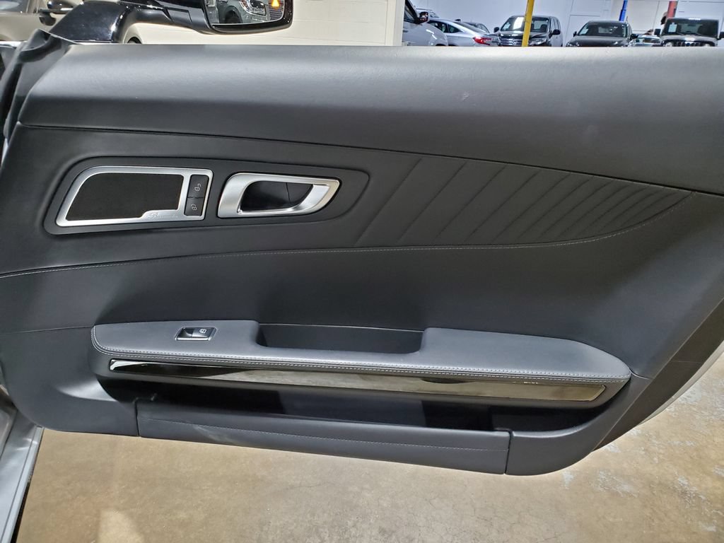 Used 2016 Mercedes-Benz AMG GT S image 17