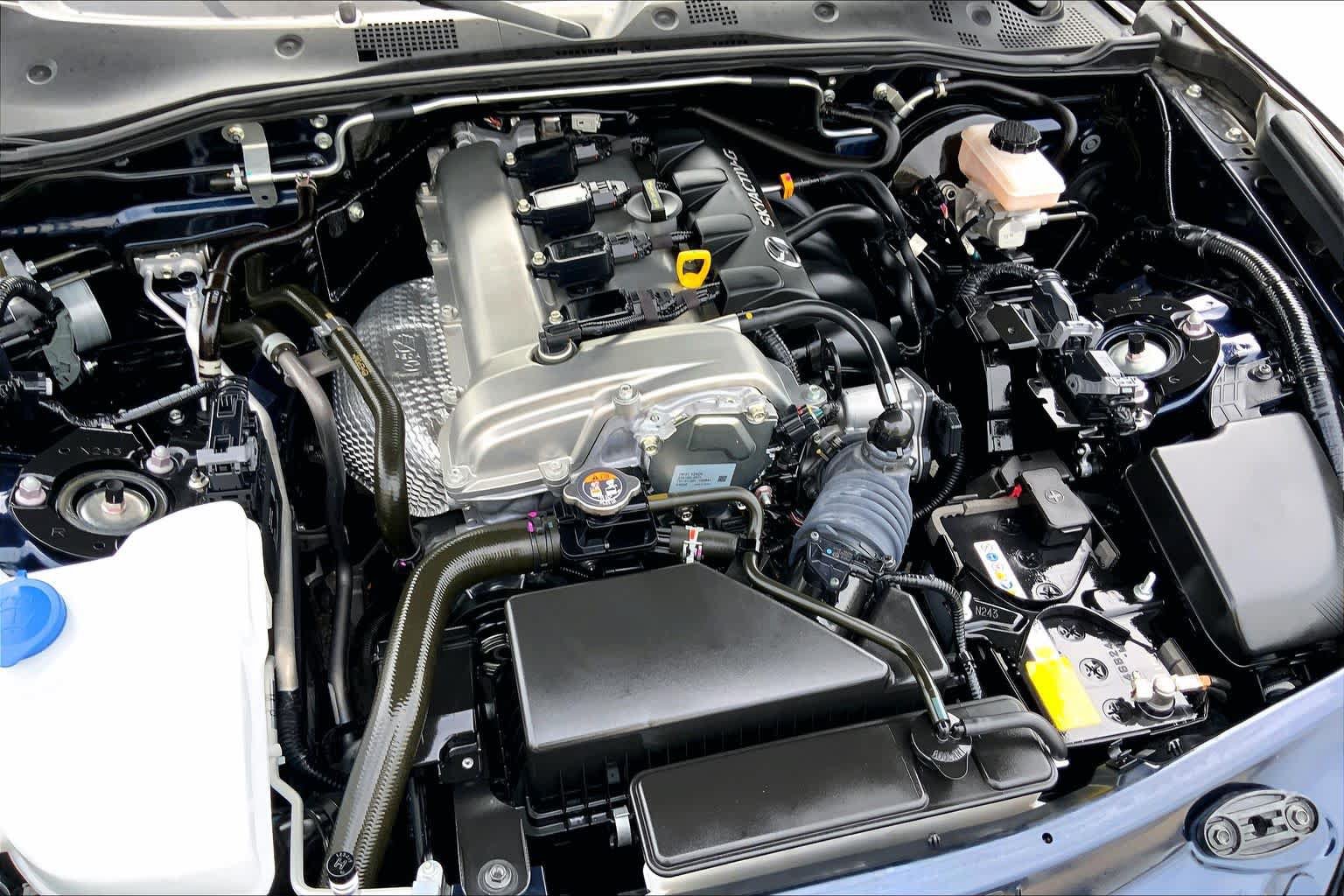 Used 2025 MAZDA MX-5 Miata RF Grand Touring RWD image 28
