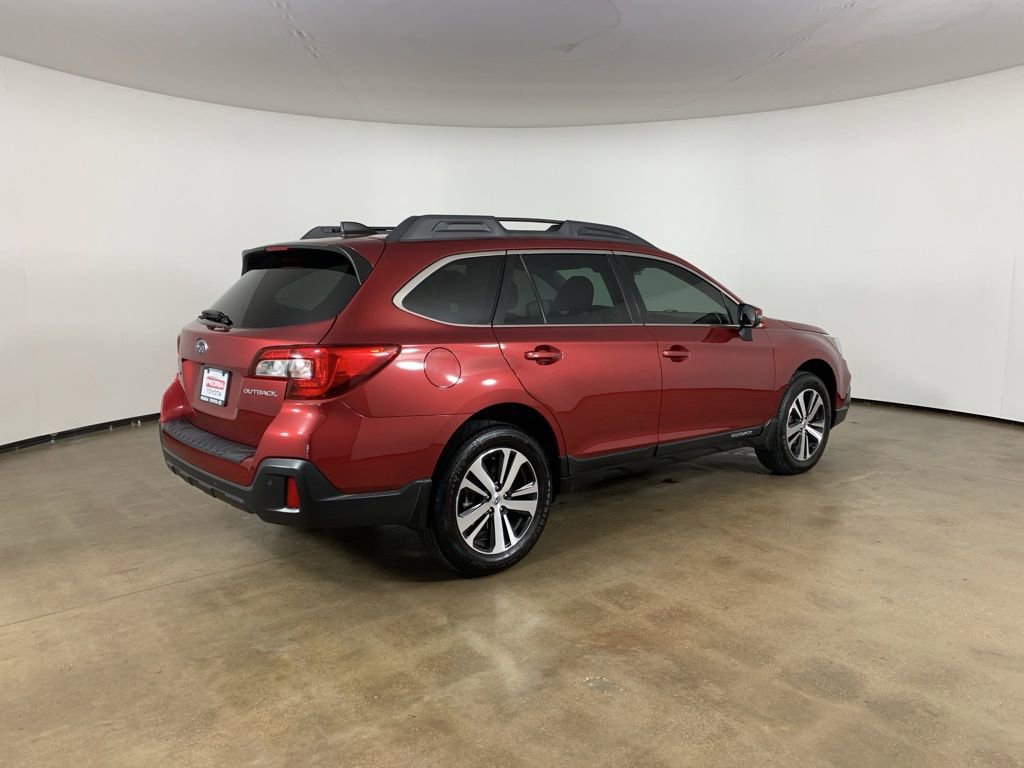Used 2018 Subaru Outback 2.5i Limited AWD/4WD image 8