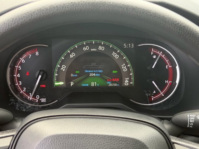 Used 2025 Toyota RAV4 XLE AWD/4WD image 21