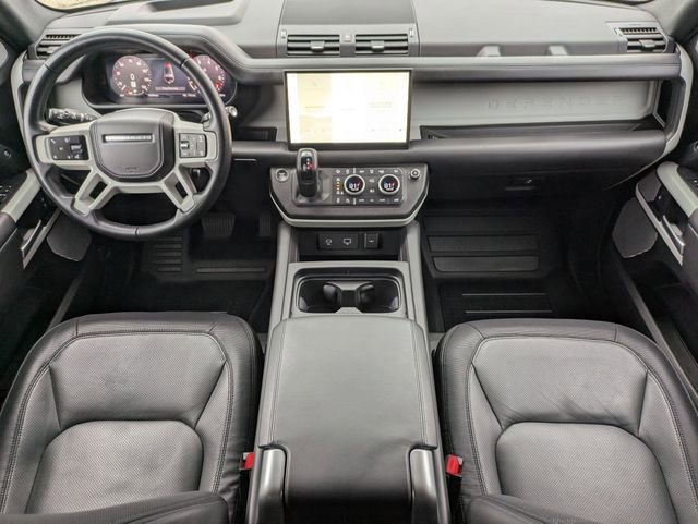 Used 2023 Land Rover Defender 130 X-Dynamic SE image 14