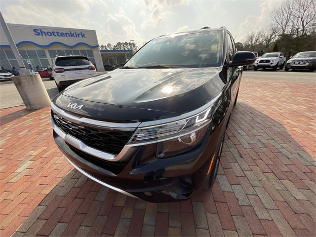 Used 2023 Kia Seltos EX image 27