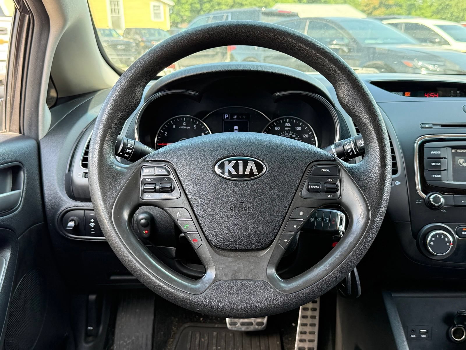 Used 2018 Kia Forte LX w/ LX Rear Camera Package FWD image 15