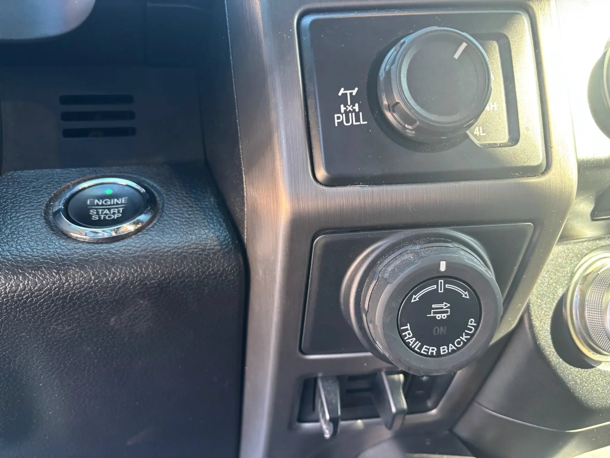 Used 2016 Ford F150 Limited w/ Trailer Tow Package AWD/4WD image 19