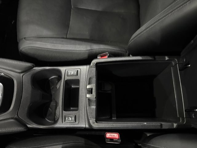 Used 2017 Nissan Rogue SL FWD image 27
