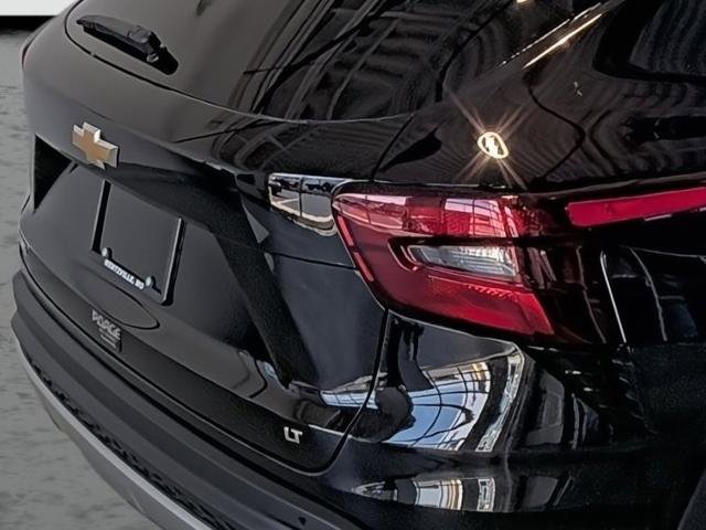 New 2026 Chevrolet Trax LT FWD image 15