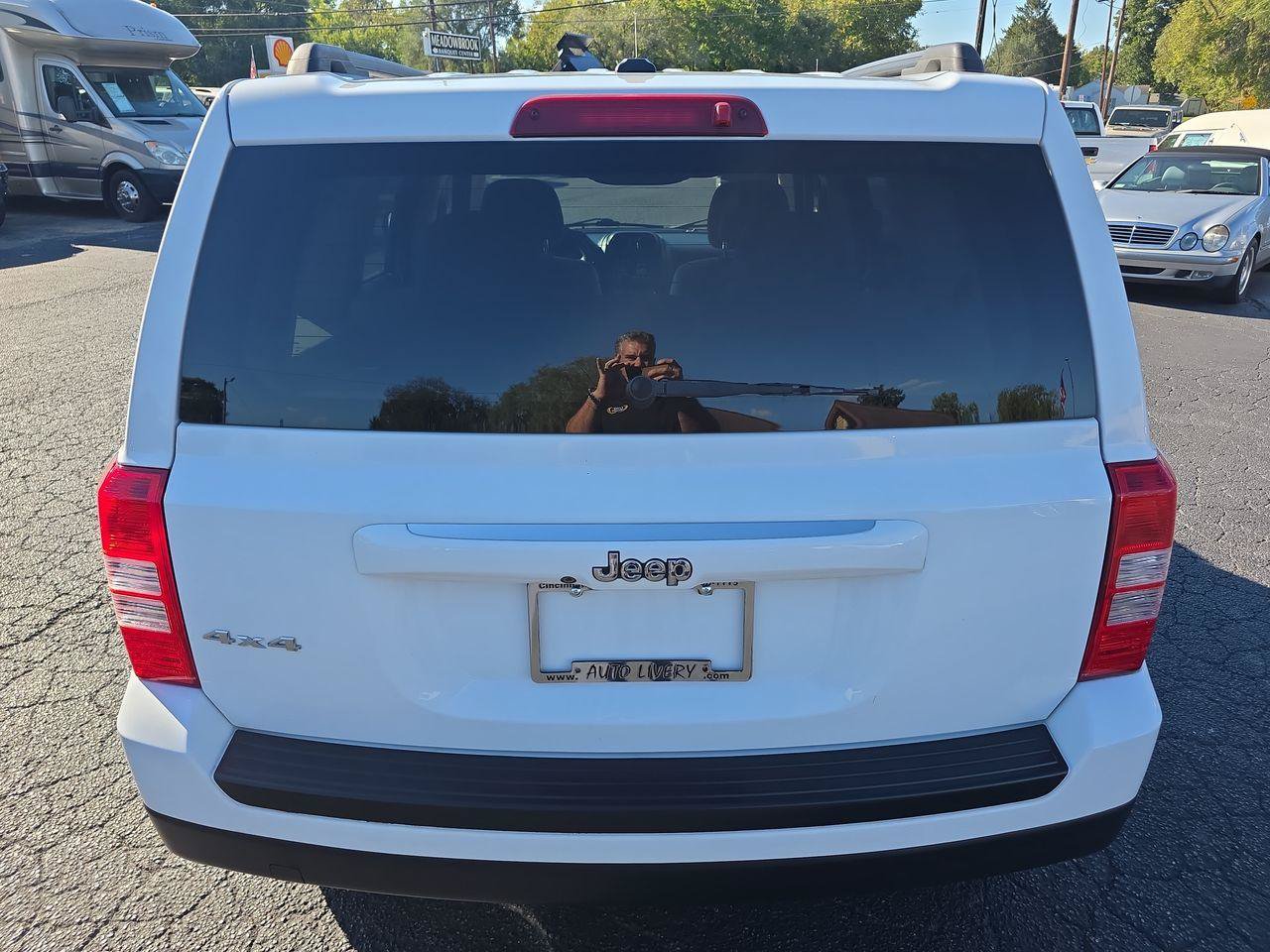 Used 2017 Jeep Patriot Sport w/ Power Value Group AWD/4WD image 14