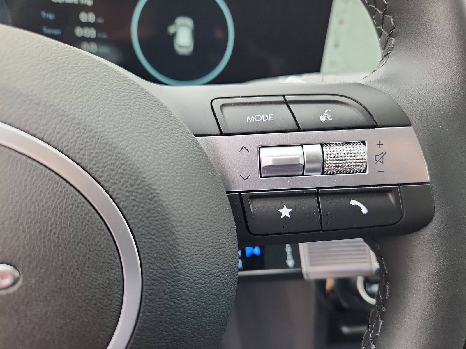 New 2026 Hyundai Tucson Limited AWD/4WD image 15